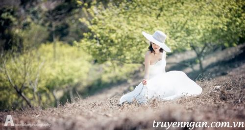 TÌNH YÊU KHÔNG NÁN ĐỢI AI